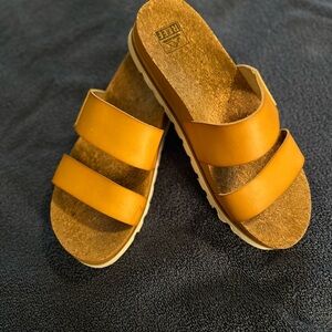 Reef Cushion Vista Sandals